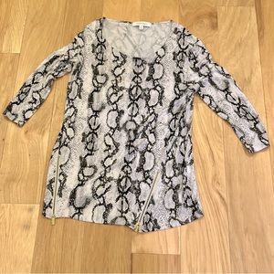 Snakeskin Python 3/4 Sleeve Top By Ellen Tracy